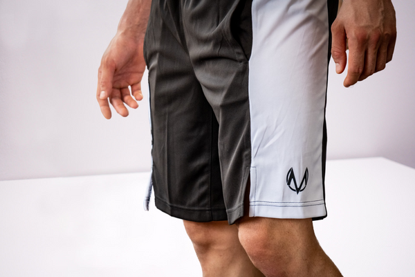 B-BOY GYM SHORTS (BLACK/WHITE)