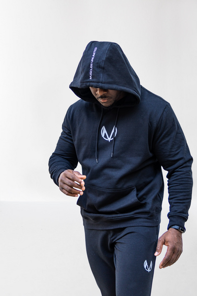 Classic Fitted Hoodie (black)